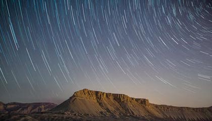 纵横球场：全球篮球精英争夺夺冠宝座，《纵横篮坛》