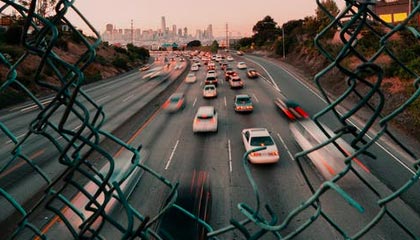 纵横球场：全球篮球精英争夺夺冠宝座，《纵横篮坛》