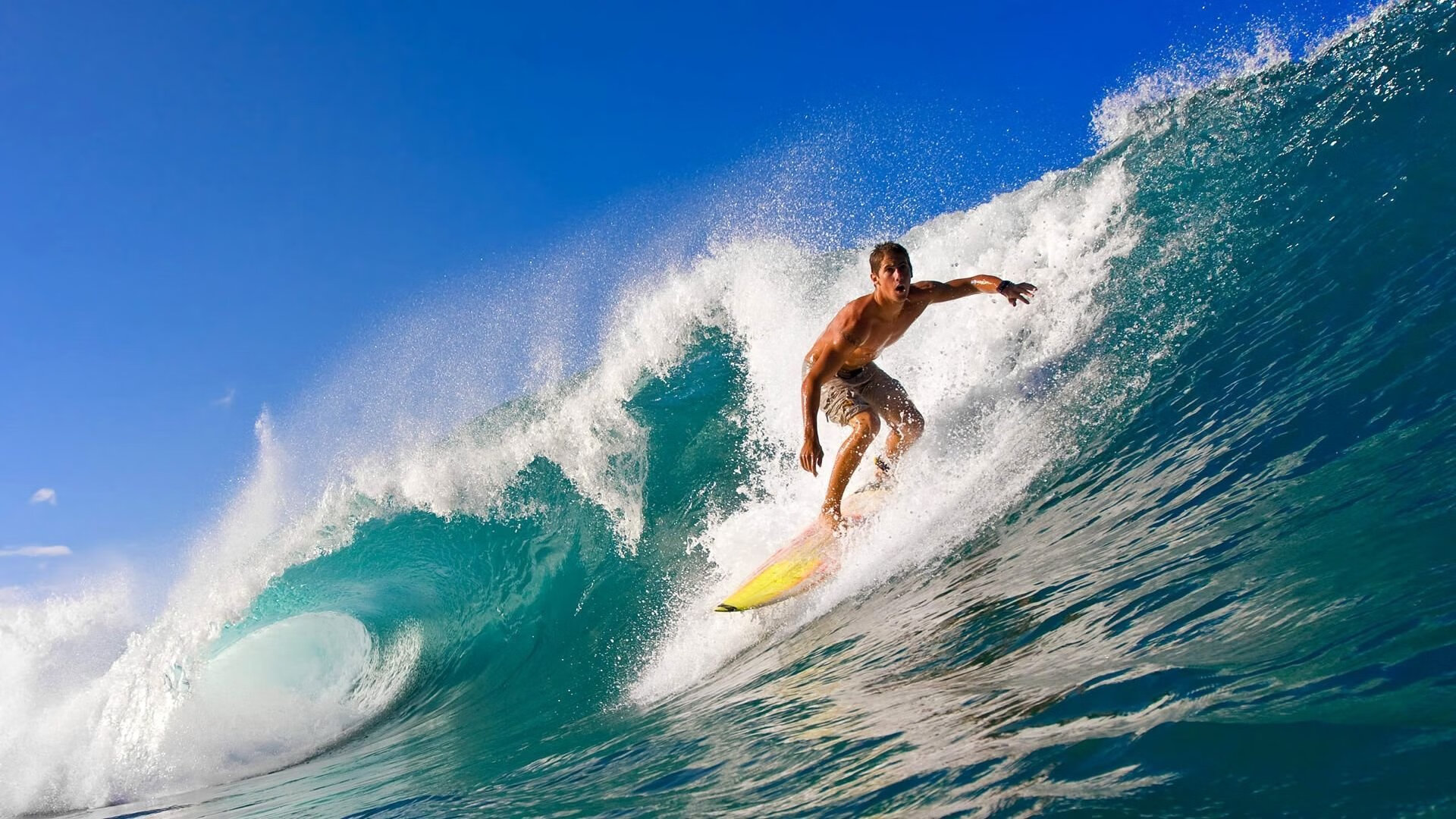 特内里费客场逆转获胜，实力有所增加，特内里费篮球队比分